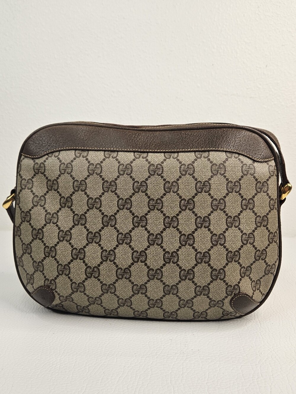 Authentic Vintage Gucci GG Supreme Monogram Crossbody Camera Bag Brown Leather - Picture 5 of 16
